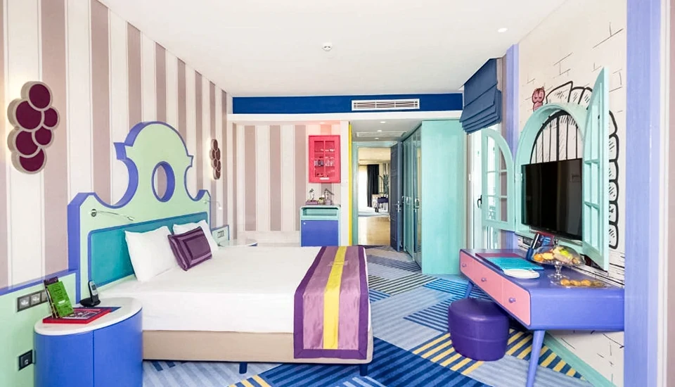 هتل لند آو لجندز کینگدام آنتالیا